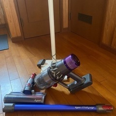 最終値下ダイソン Dyson 掃除機 コードレス V11 Fluffy