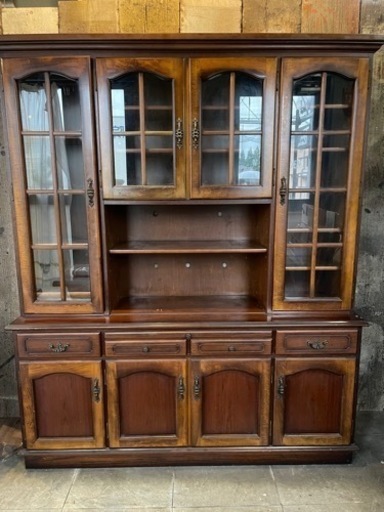 カリモク　コロニアル　カップボード　ダイニングボード　食器棚 家具 収納家具 キャビネット