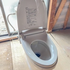 簡易水洗便器暖房便座付き　Pump type toilet with heated toilet seatの画像