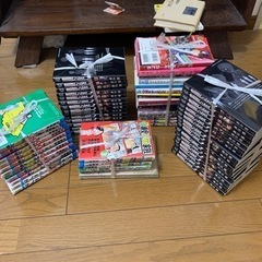 【当方自宅引渡限定】進撃の巨人・浦安鉄筋家族などマンガ類（バラを...
