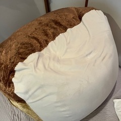 食パン　クッションの画像