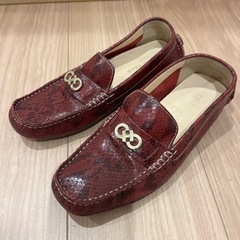 <値下げ> COLE HAAN  赤 23cm ローファー
