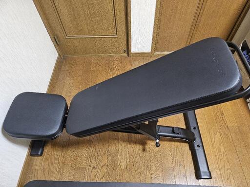 LEADING EDGE トレーニングベンチ