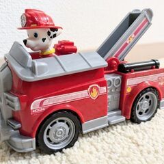 パウパトロール　マーシャル２つの画像