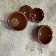 漬物用の壺