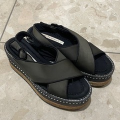 【7/4まで】ZARA サンダル　37（24cm）