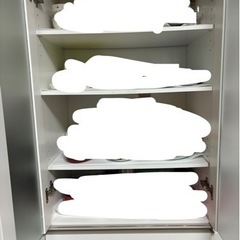 ７月中旬まで　ニトリ　食器棚(破損有り)の画像