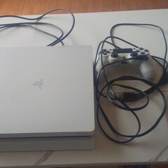 PlayStation 4 グレイシャー・ホワイト 500GB (CUH-2100AB02) の画像