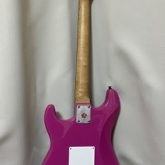 【現地渡しのみ】エレキギター　美品　ピンクの画像