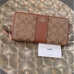 未使用コーチ長財布