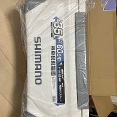 クーラーボックス　シマノ　ライト　35L 最新モデル　