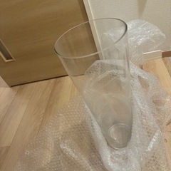 【美品】大きめのガラス花瓶2点の画像