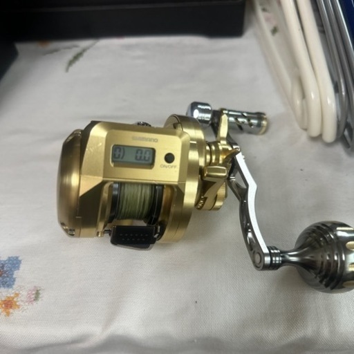 シマノ18 オシアコンクエスト CT 200PG 右ハンドル