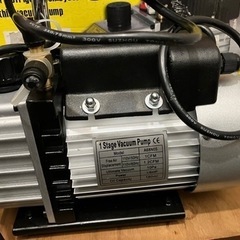 車のエアコン修理に便利‼️真空コンプレッサーの画像