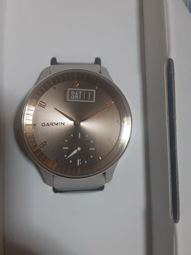 GARMIN スマートウォッチ vivomove Trend French Gray/Cream Gold 新品未使用
