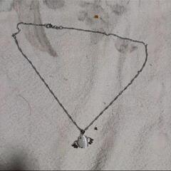 ・/j→→→m17-7ムーンストーン調天使の翼ペンダントホワイトの画像