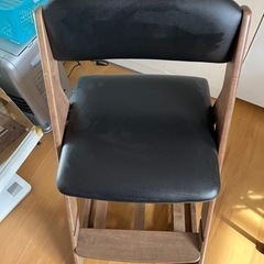 ニトリ　学習イス　スタラPM