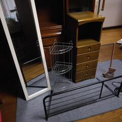 電話台　電気マット　姿見　他