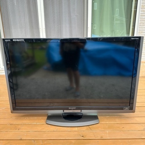 SHARP 液晶テレビAQUOS 46インチ