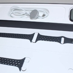 Apple Watch Nike Series 7/GPS+セル...