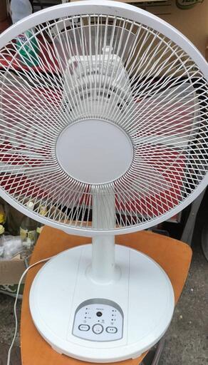 2023年製　YAMAZENリビング扇風機
