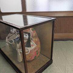 ✱お譲りします✱雛だるま　姫だるま　縁起物　夫婦　伝統工芸　 ガラスケース付　置物　飾り　インテリア　昭和レトロ　民芸品　日本人形　郷土品の画像