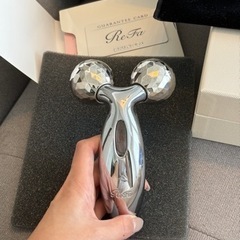 リファ　美顔器の画像