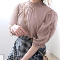 新品・タグ付き■ GRL グレイル シャーリングフリルラメ カッ...