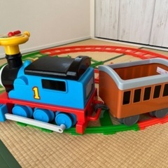 電動乗用きかんしゃトーマス スタンダードセット+拡張セット、アダプターなしの画像