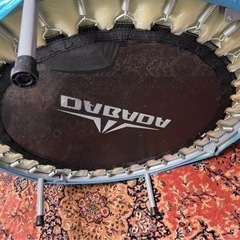 折りたたみトランポリンの画像