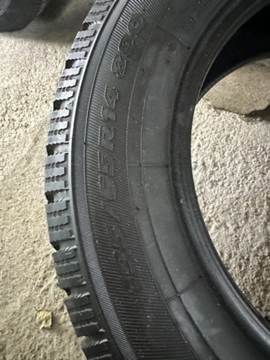 車のパーツ タイヤ、ホイール