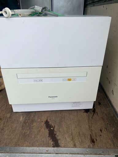 北九州市内配送無料パナソニック 食器洗い乾燥機 (ホワイト) (NPTA1W) ホワイト NP-TA1-W