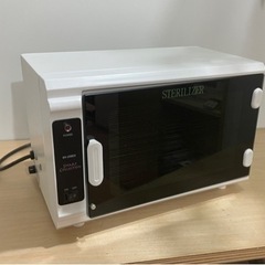 紫外線消毒器　ステリライザー