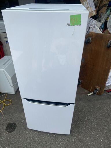 NO 191 北九州市内配送設置無料✨　2019年 ハイセンス 冷蔵庫 幅48cm 150L パールホワイト HR-D15C 2ドア 右開き 自動霜取り コンパクト