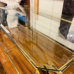 再出品中【武蔵小山店】  イタリア製　サァラ麻布　取扱い　ORSENIGO オルセニゴ　天板・棚板ガラス製　センターテーブル　ローテーブル　リビングテーブル　ガラステーブル　(定価約36万円)  検　made in italy glass table living center low glasses gold elegance エレガンス　エレガントclassic クラシック　金　金色　ゴールドの画像