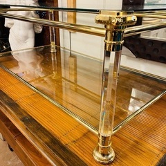 再出品中【武蔵小山店】  イタリア製　サァラ麻布　取扱い　ORSENIGO オルセニゴ　天板・棚板ガラス製　センターテーブル　ローテーブル　リビングテーブル　ガラステーブル　(定価約36万円)  検　made in italy glass table living center low glasses gold elegance エレガンス　エレガントclassic クラシック　金　金色　ゴールドの画像