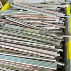 ソロキャン用薪！！詰め放題です！！の画像