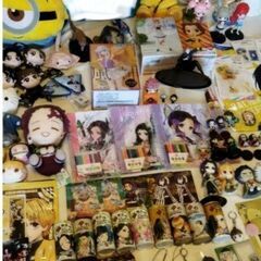 大量まとめ売り、ぬいぐるみ、フィギュア、アニメキャラクターグッズ、一番くじラストワン賞、鬼滅の刃、などの画像