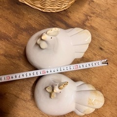 鳥の置物の画像