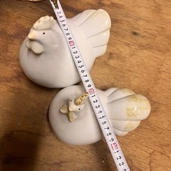 鳥の置物の画像