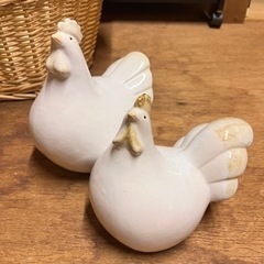 鳥の置物