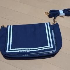 新品未使用　痛ショルダーバッグ