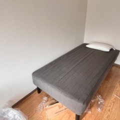 シングルベッド