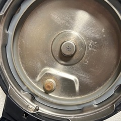 電気圧力鍋 2.2L  アイリスオーヤマの画像