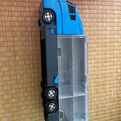 トミカ　キャリアカー(大)