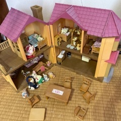 シルバニアファミリー赤い大きなお家