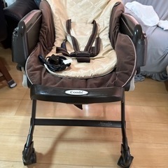 Combi 電動 ネムリラ AUTO SWING BEDi  
