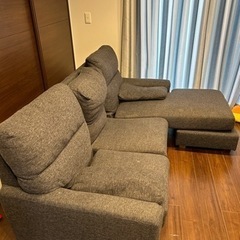 決まりました‼️家具 ソファ4人掛けソファ 値引き、近隣配送対応しますの画像