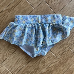 80サイズ水着の画像