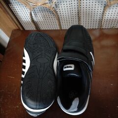 安全靴　新品未使用です　２６．５CMの画像